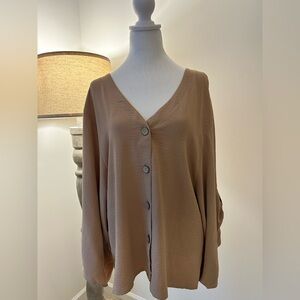 Women’s Blouse